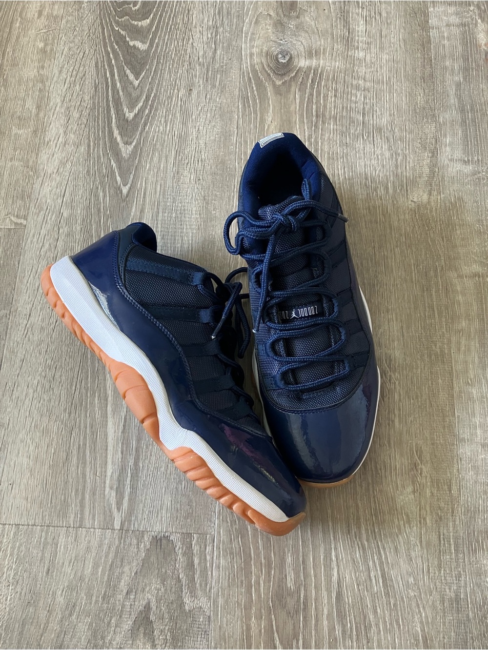 Air Jordan 11 Retro Low Navy